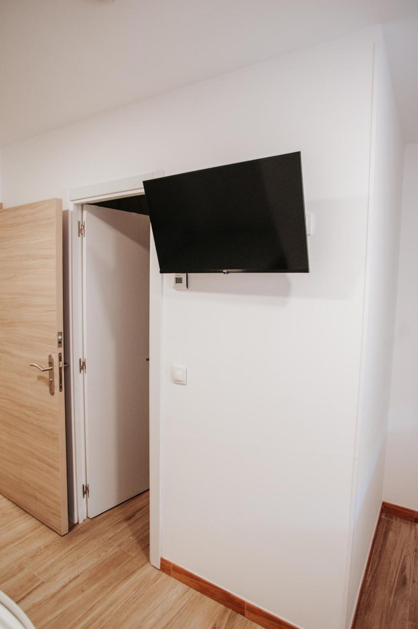 Poloestudios Zaratan Exteriör bild